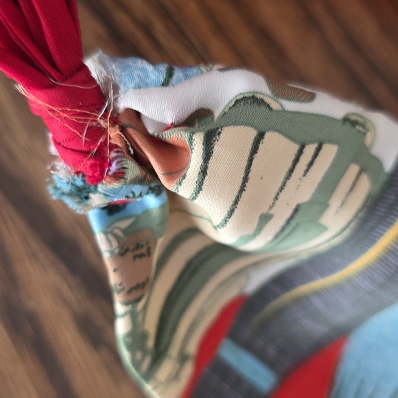 Natori Dynasty Robe - Picture 13 of 16